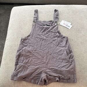 Chic Gray Romper with Buckle Straps